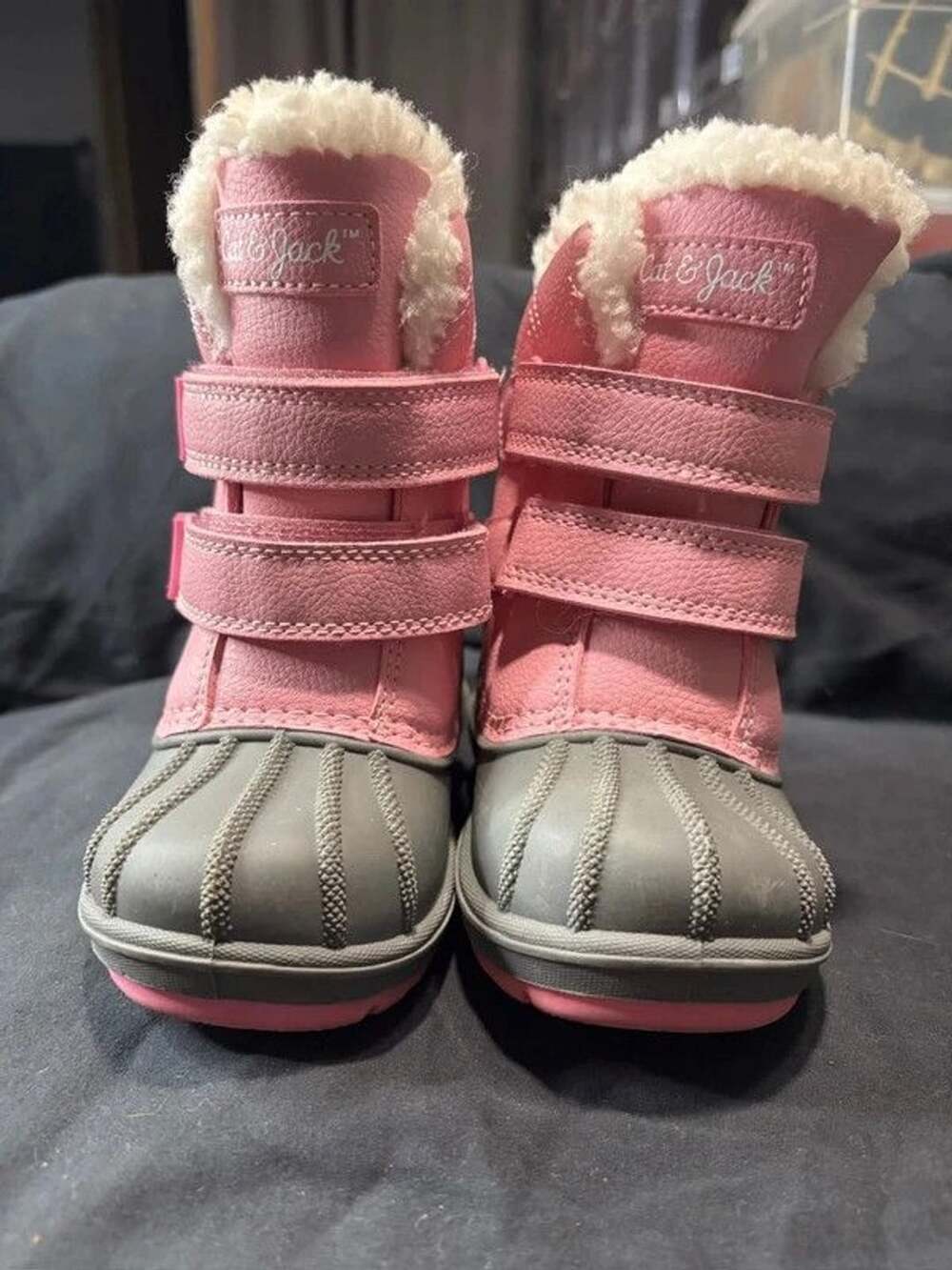Cat & Jack snow boots size 6 - Picture 2 of 3